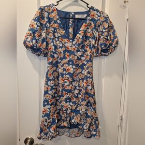 ASTR the label puff sleeve open back v neck mini dress floral blue Small
